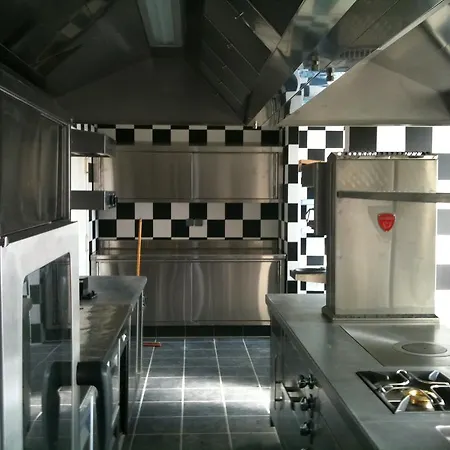 Ξενοδοχείο Hotellerie Jean 2*