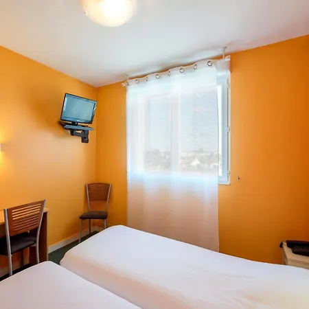 Hotellerie Jean Ξενοδοχείο